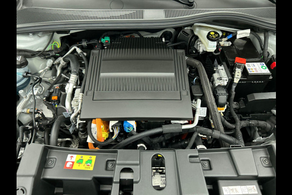 Jeep Avenger Longitude 54 kWh | Climate Control | Navigatie | Apple Carplay/Android Auto | PDC Achter | Camera Full LED | Adaptive Cruise Control | Virtual Cockpit | Stoelverwarming