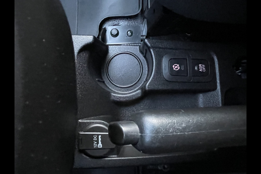 Opel Combo 1.3 CDTi L1H1 Edition Airco - Radio/ Cd speler - Elektrische ramen voor - Start/stop systeem - Tussenschot volledig - Zijschuifdeur rechts