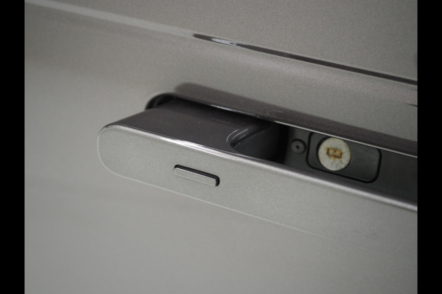 Land Rover Range Rover Sport 3.0 P440e Dynamic HSE | Org. NL | Panoramadak | Softclose | Meridian | HUD | 360 | Keyless | Carplay