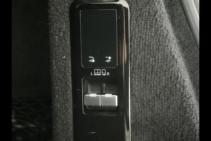 Land Rover Range Rover Sport 3.0 P440e Dynamic HSE | Org. NL | Panoramadak | Softclose | Meridian | HUD | 360 | Keyless | Carplay