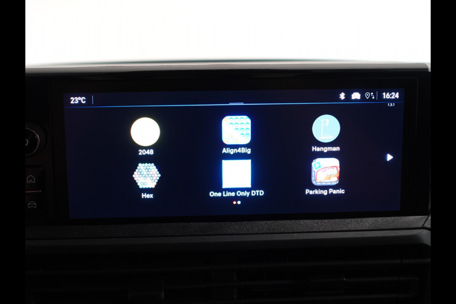 Opel Vivaro 2.0 Diesel 180 S&S L3 Automaat Dubbele Cabine 2 schuifdeuren Android Auto/Apple CarPlay Navigatie Keyless Entry&Start Climate Control Camera Cruise Control Houten afwerking laadruimte Trekhaak lichtmetalen velgen