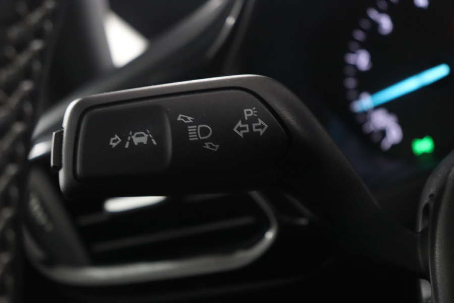 Ford Fiesta 1.0 EcoBoost Titanium|Cruise|Carplay|Parkeersensoren|17"