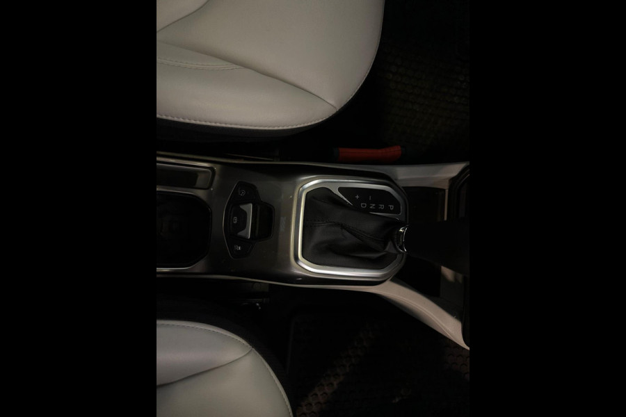 Jeep Renegade 1.3T Freedom|PANO|AUTOMAAT|NAP|WEINIG KM|