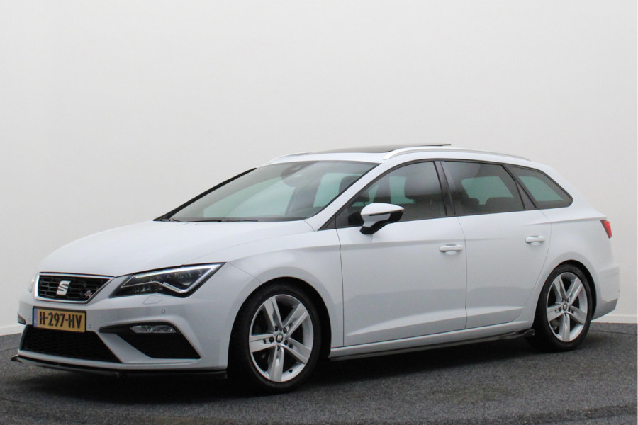 Seat Leon ST 1.5 TSI FR Ultimate Edition Panoramadak, Virtual Cockpit, Trekhaak, Keyless, Beats Audio, Camera, 18"