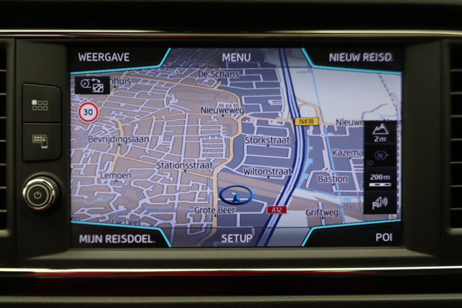 Seat Leon ST 1.5 TSI FR Ultimate Edition Panoramadak, Virtual Cockpit, Trekhaak, Keyless, Beats Audio, Camera, 18"