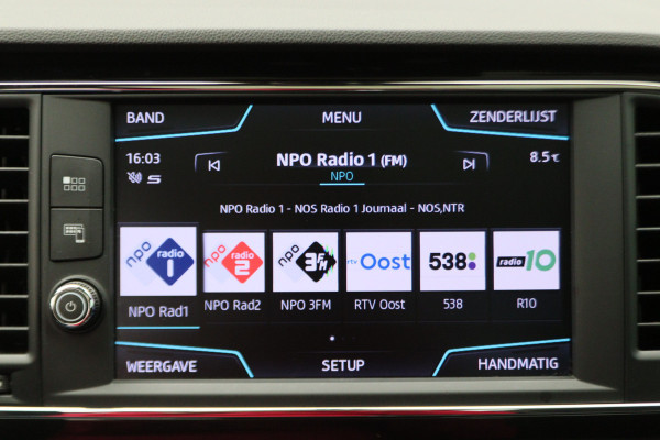 Seat Leon ST 1.5 TSI FR Ultimate Edition Panoramadak, Virtual Cockpit, Trekhaak, Keyless, Beats Audio, Camera, 18"