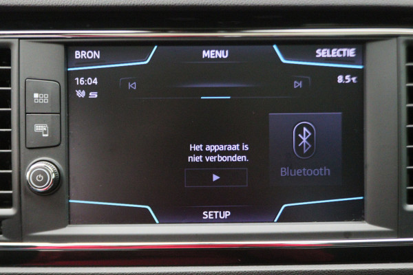 Seat Leon ST 1.5 TSI FR Ultimate Edition Panoramadak, Virtual Cockpit, Trekhaak, Keyless, Beats Audio, Camera, 18"