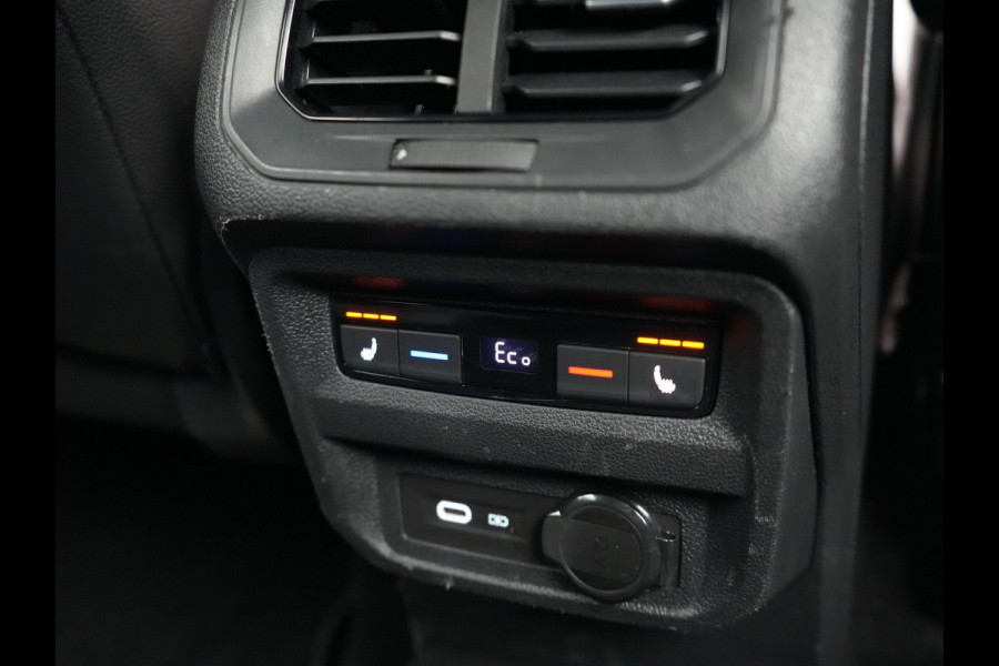 Seat Tarraco 1.4 TSI e-Hybrid FR Plug In Hybrid 245pk Dealer O.H. PHEV | Adaptive Cruise | Camera | Alcantara Sportstoelen Memory & Verwarmd | Apple Carplay | Keyless | Blis | Virtual | Navigatie | DAB | 20" L.M |