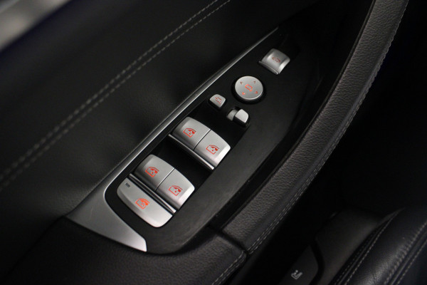 BMW X3 xDrive30i High Executive |Stoelverwarming|Trekhaak|