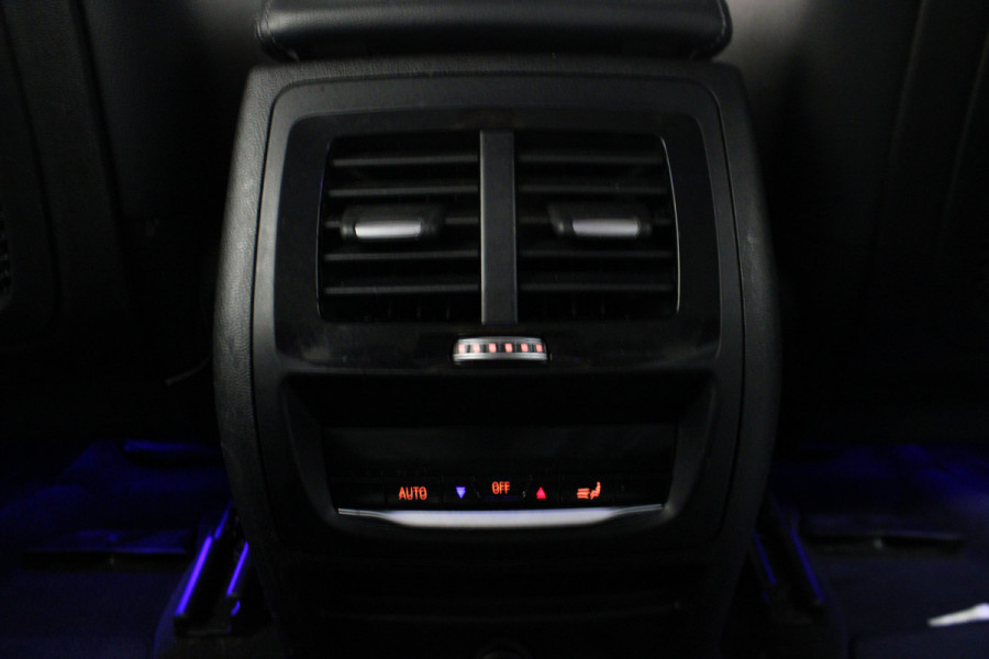 BMW X3 xDrive30i High Executive |Stoelverwarming|Trekhaak|