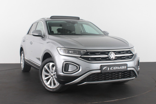 Volkswagen T-Roc 1.0 TSI Style > 116pk/Pano.schuifdak/Camera/Stoelverwarming/IQ.Led/Pyrite Silver
