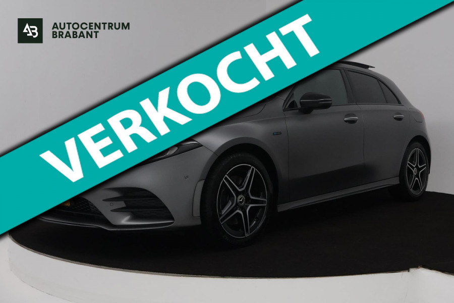 Mercedes-Benz A-Klasse 250 e Business Solution AMG Limited (SFEERVERLICHTING, PANORAMADAK, CAMERA, STOELVERWARMING, 1e EIGENAAR)
