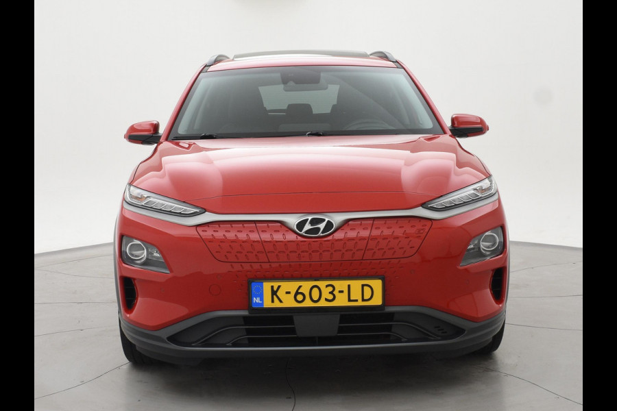 Hyundai Kona EV PREMIUM SKY 64 KWH + SCHUIFDAK | LEDER | STOELVENTILATIE | STUURVERW. | STOELVERW.