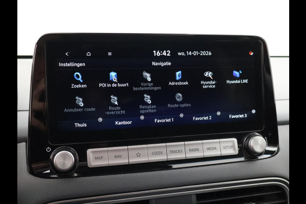 Hyundai Kona EV PREMIUM SKY 64 KWH + SCHUIFDAK | LEDER | STOELVENTILATIE | STUURVERW. | STOELVERW.