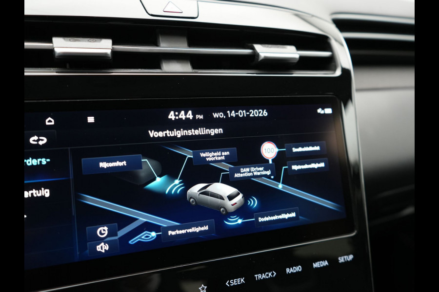 Hyundai Tucson 1.6 T-GDI Premium 4WD Plug In Hybrid 266 pk Dealer O.H PHEV | Adaptive Cruise | 360 Camera | Krell Soundsystem |  Lederen Sportstoelen Memory & Ventilatie | Keyless | Stuur & Stoelen Verwarmd | Pilot assist | Apple Carplay | Blis |  Navigatie |