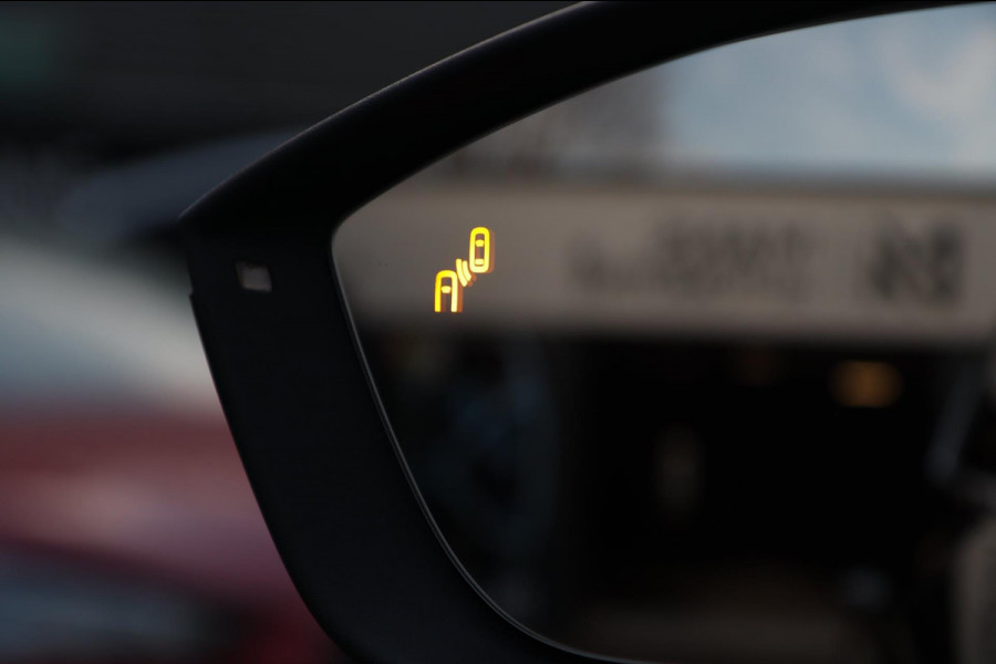 Seat Ateca 1.5 TSI ACT Xcellence / PANO / VIRTUAL / 360 / ACC / KEYLESS / CARPLAY