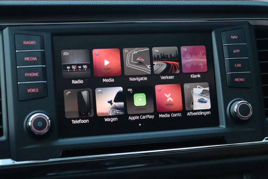 Seat Ateca 1.5 TSI ACT Xcellence / PANO / VIRTUAL / 360 / ACC / KEYLESS / CARPLAY