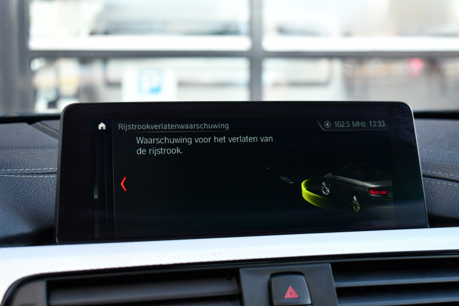 BMW 4 Serie Cabrio 440i M-Sport H/K Carplay HUD El-zetels 19inch NL-auto