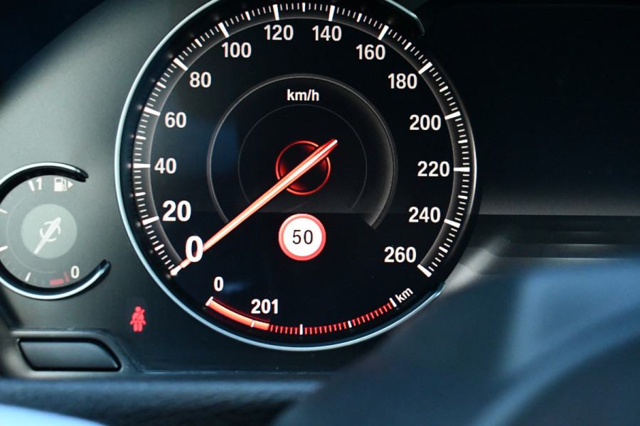 BMW 4 Serie Cabrio 440i M-Sport H/K Carplay HUD El-zetels 19inch NL-auto