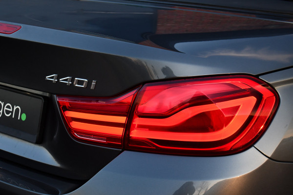 BMW 4 Serie Cabrio 440i M-Sport H/K Carplay HUD El-zetels 19inch NL-auto
