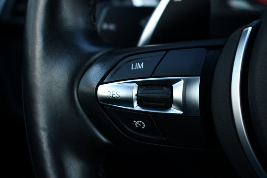 BMW 4 Serie Cabrio 440i M-Sport H/K Carplay HUD El-zetels 19inch NL-auto