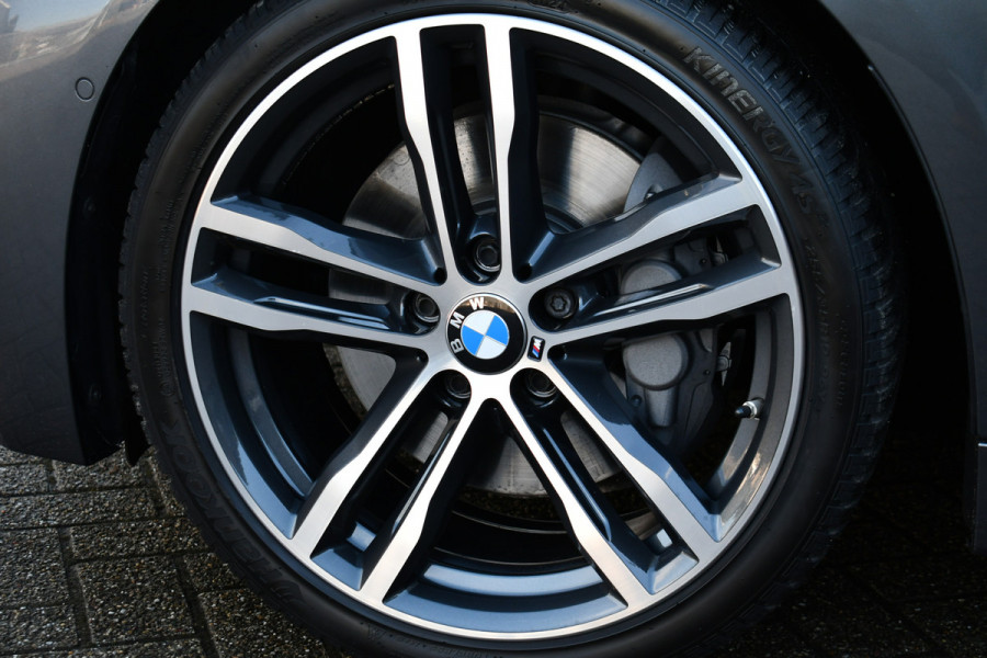 BMW 4 Serie Cabrio 440i M-Sport H/K Carplay HUD El-zetels 19inch NL-auto