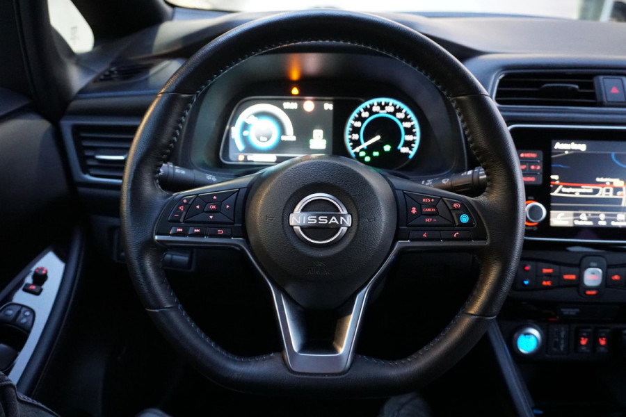 Nissan Leaf Tekna 39 kWh + PRO PILOT / BOSE AUDIO / 360 CAMERA