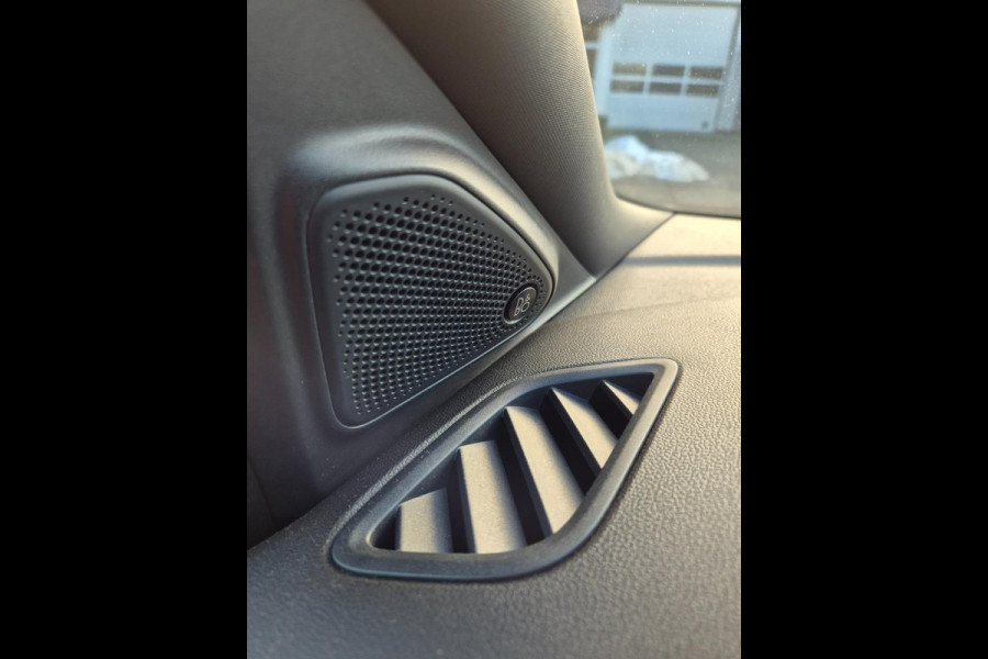 Ford Puma 1.0 EcoBoost Hybrid ST-Line X