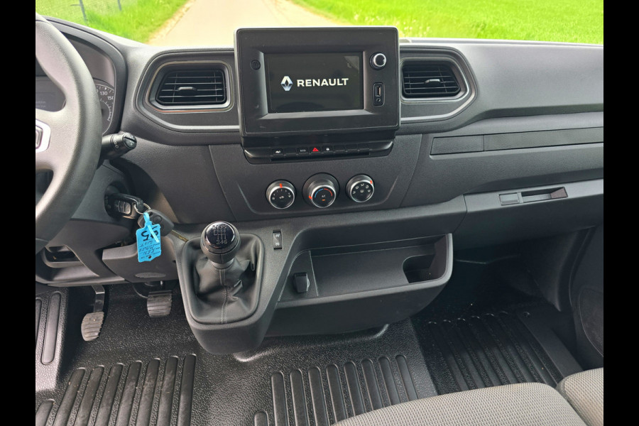 Renault Master T33 2.3 dCi 135 L2 H2 - 135 Pk - Euro 6 - Airco - Cruise Control