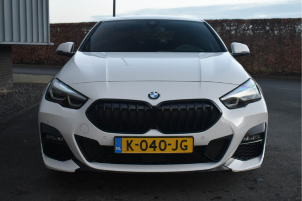 BMW 2 Serie Gran Coupé 218i M-Sport | Schaalstoel | Carplay | Virtual | NL Auto | Stoelverwarming