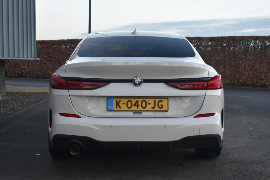BMW 2 Serie Gran Coupé 218i M-Sport | Schaalstoel | Carplay | Virtual | NL Auto | Stoelverwarming