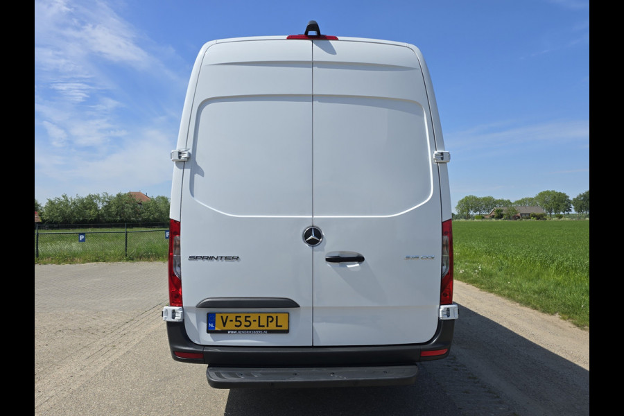 Mercedes-Benz Sprinter 315 1.9 CDI L3 H2 RWD - 150 Pk - Euro 6 - Navi - ParkeerCamera - MBUX -