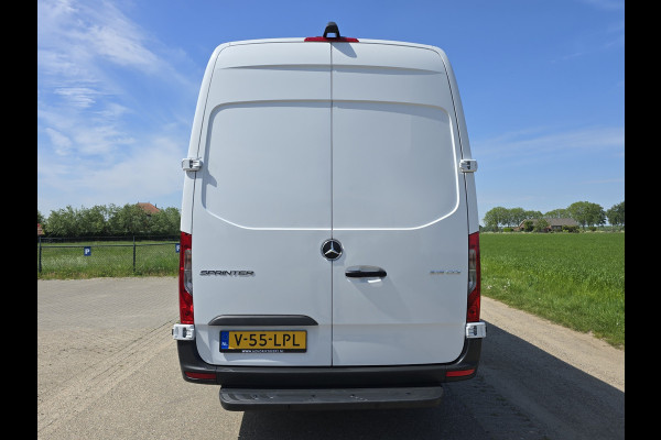 Mercedes-Benz Sprinter 315 1.9 CDI L3 H2 RWD - 150 Pk - Euro 6 - Navi - ParkeerCamera - MBUX -