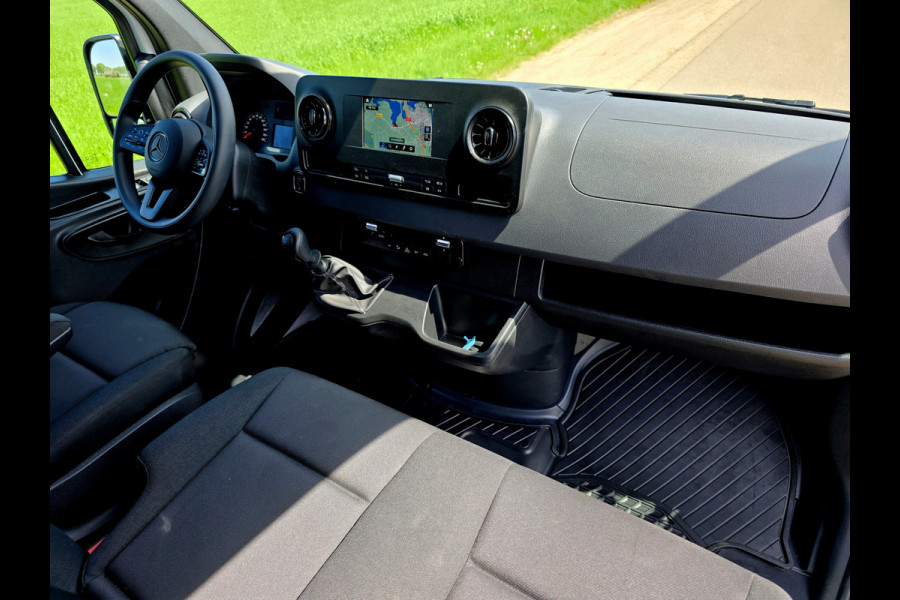 Mercedes-Benz Sprinter 315 1.9 CDI L3 H2 RWD - 150 Pk - Euro 6 - Navi - ParkeerCamera - MBUX -