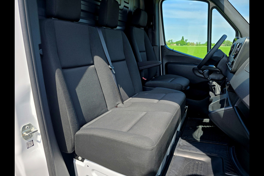 Mercedes-Benz Sprinter 315 1.9 CDI L3 H2 RWD - 150 Pk - Euro 6 - Navi - ParkeerCamera - MBUX -