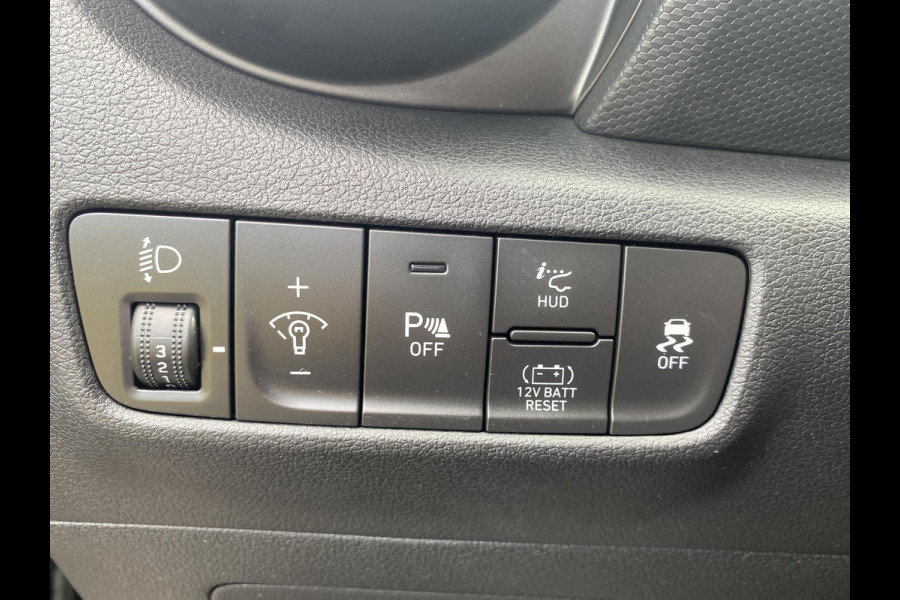 Hyundai Kona 1.6 GDI HEV Fashion | navigatie | head-up display | adaptive cruise | blind-spot