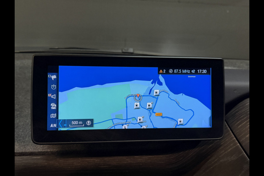 BMW i3 S 94Ah 33 kWh | Panoramadak | Leder | Camera | Stoelverwarming | Adaptive cruise