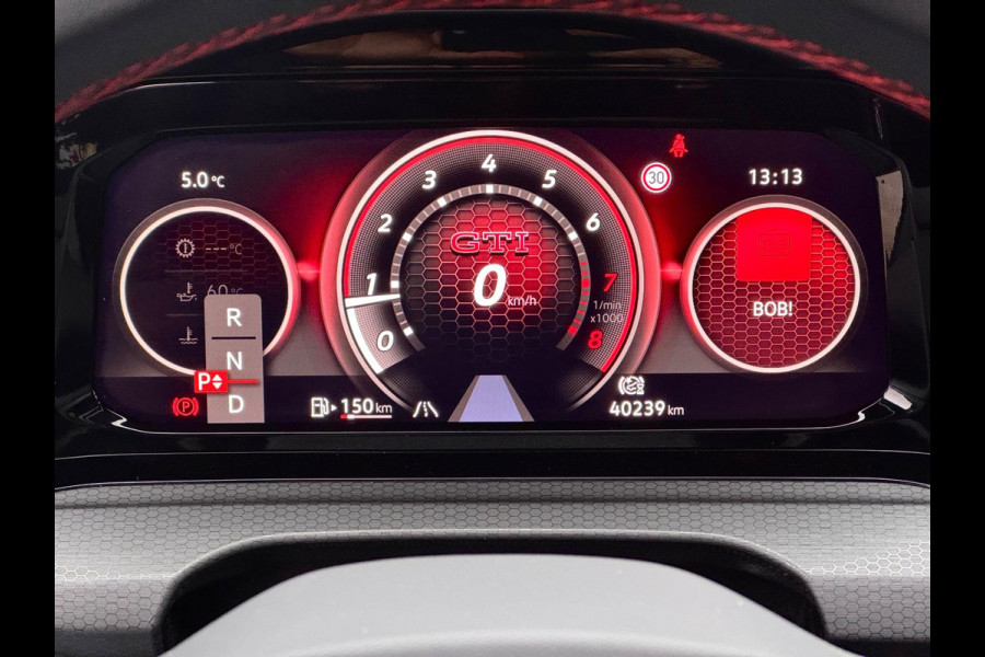 Volkswagen Golf 2.0 TSI GTI Clubsport Pano/Matrix/HuD/H&K