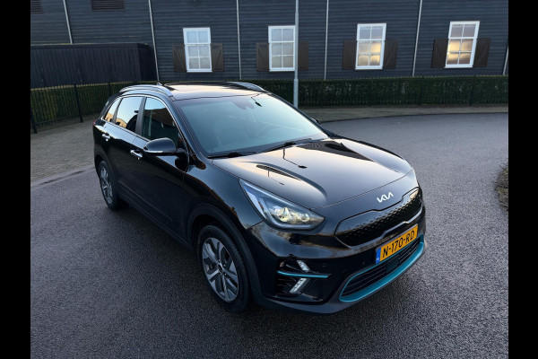 Kia e-Niro DynamicPlusLine 64 kWh SOH 100% NAVI CAMERA LEER SCHUIFDAK LED-XENON