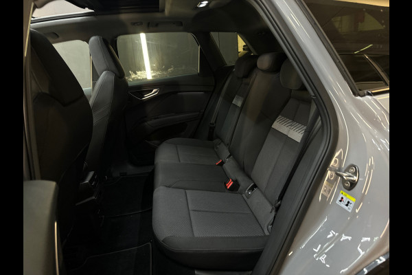 Audi Q4 e-tron 45 quattro S Edition 82 kWh Pano|SONOS|Trekhaak