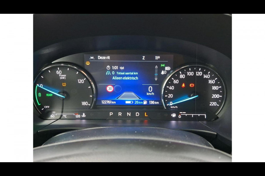 Ford Kuga 2.5 PHEV Titanium X | Winter Pack | Adaptive cruise control | Dodehoeksensoren | Camera