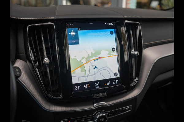 Volvo XC60 2.0 Recharge T6 AWD R-Design / Pano / Memory / Trekhaak / Blis / Camera