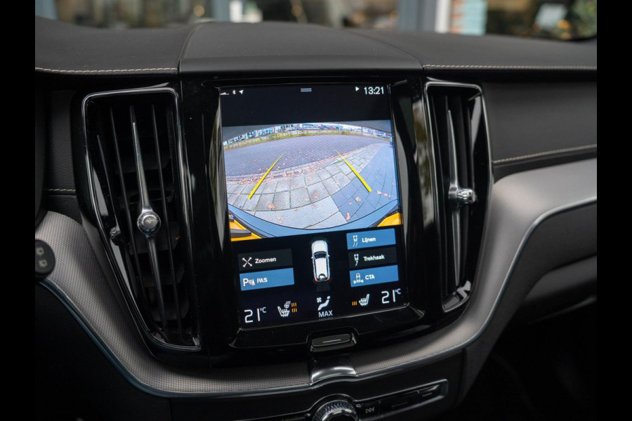 Volvo XC60 2.0 Recharge T6 AWD R-Design / Pano / Memory / Trekhaak / Blis / Camera