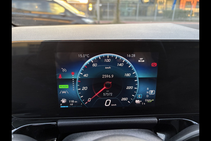 Mercedes-Benz GLA 250 e Business Solution Luxery Limited