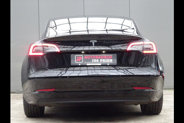 Tesla Model 3 Standard RWD Plus 60 kWh * LEER * PANORAMADAK !!
