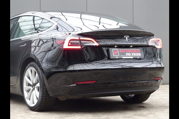 Tesla Model 3 Standard RWD Plus 60 kWh * LEER * PANORAMADAK !!