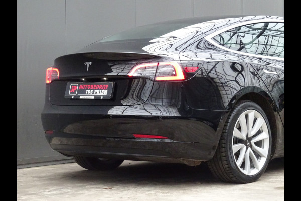 Tesla Model 3 Standard RWD Plus 60 kWh * LEER * PANORAMADAK !!