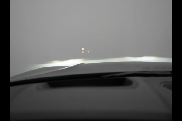 BMW 3 Serie Touring 330e M Sport Plug In Hybrid 293pk Dealer O.H. PHEV | Trekhaak Af Fabriek | Panodak | Head Up | Adaptive Cruise | 360 Camera | Laser LED | Lederen Sportstoelen Memory & Verwarmd | Apple Carplay | Sfeerverlichting | 19"L.M |