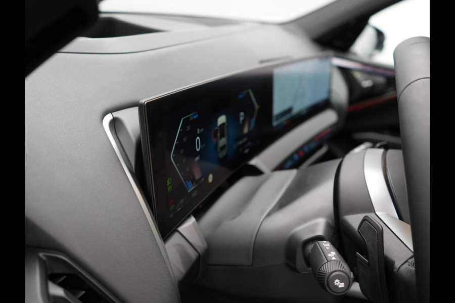 BMW X3 30e xDrive M Sport PRO Plug In Hybrid 299pk PHEV | Panodak | Trekhaak af Fabriek | Adaptive Cruise | 21"L.M | 360 Camera | Head Up | Harman Kardon | Lederen Sportstoelen Memory & Verwarmd |  Widescreen | Navigatie | DAB |