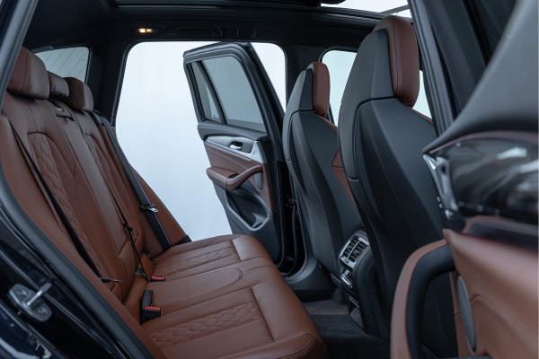 BMW X3 M Competition 510pk Pano HuD Harman-Kardon Trekhaak NL auto